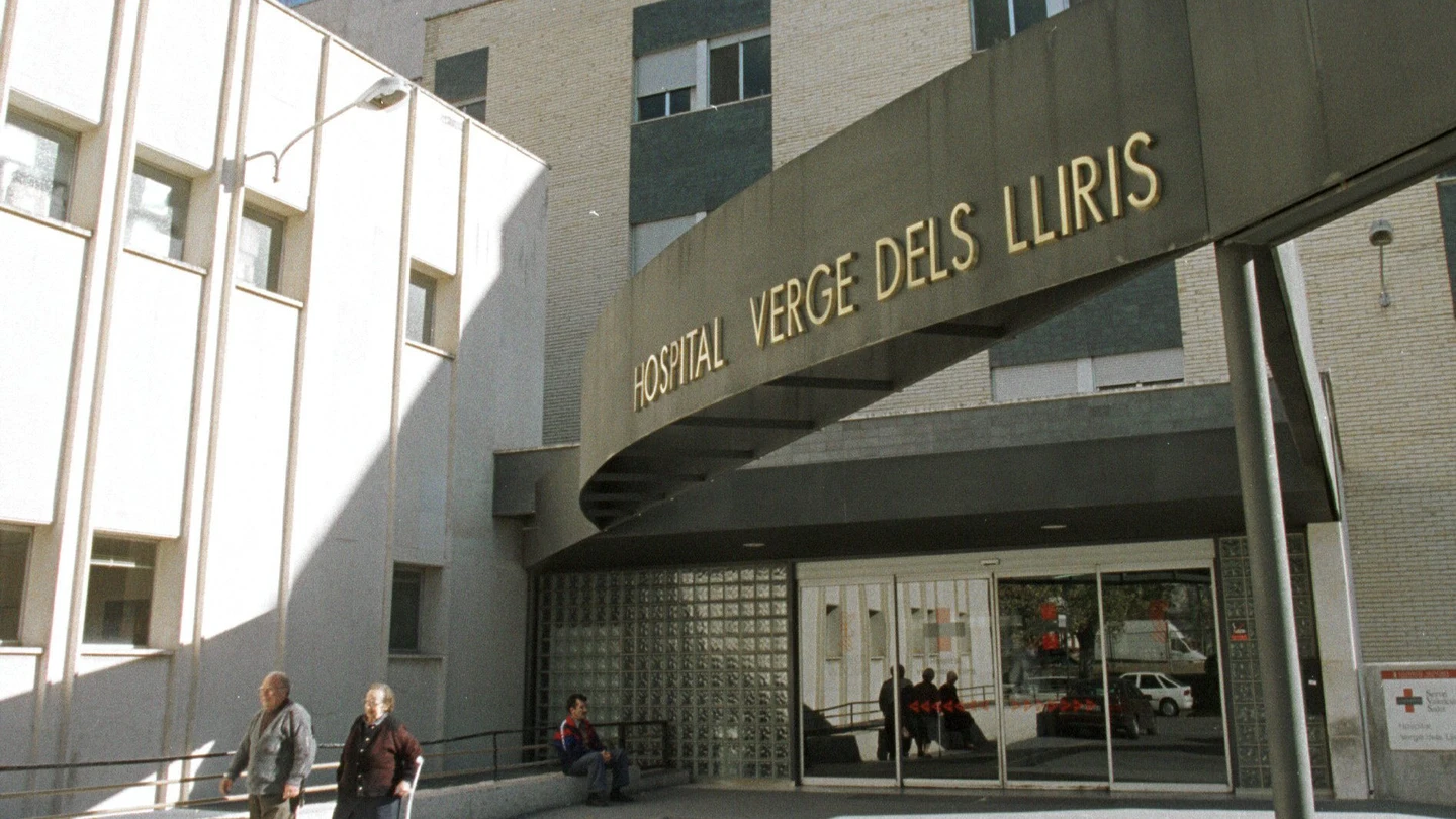 Vista del Hospital Virgen de los Lirios de Alcoy. Vista del Hospital Virgen de los Lirios de Alcoy.