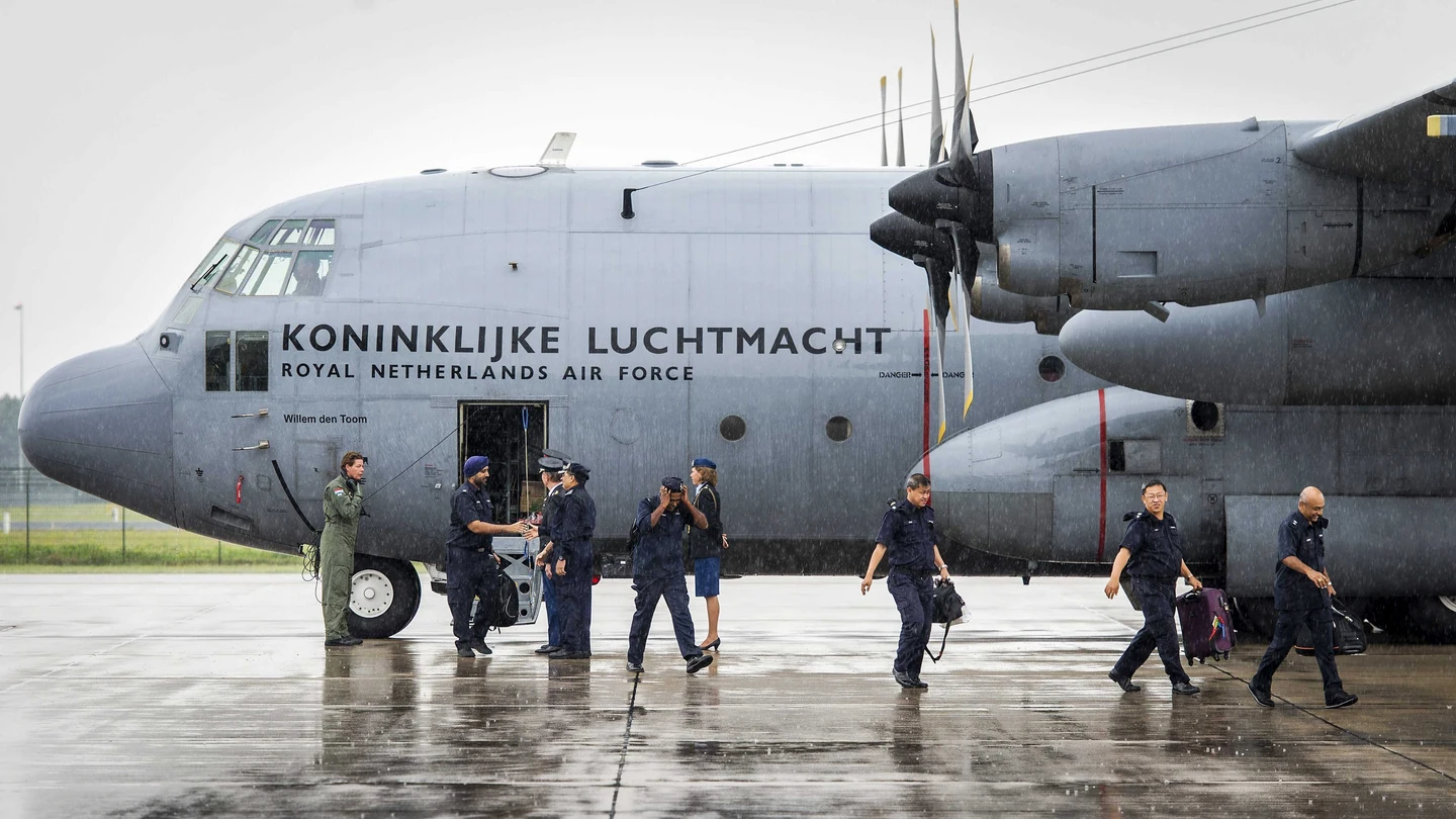 El equipo de repatriación de las víctimas del vuelo MH17 El equipo de repatriación de las víctimas del vuelo MH17