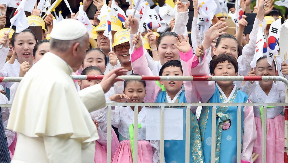 El papa Francisco en su visita a Corea del Sur