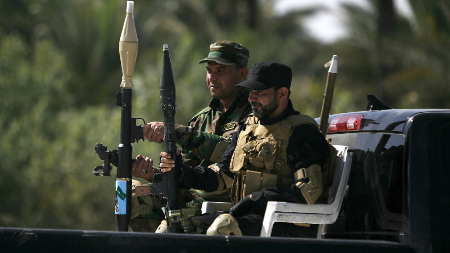 Las fuerzas del gobierno iraqu&iacute; avanzan hacia Tikrit