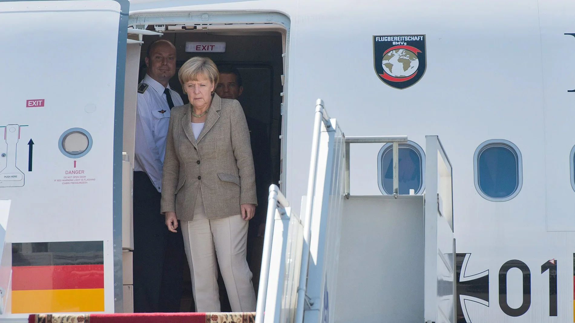 La canciller alemana, Angela Merkel, a su llegada al aeropuerto de Kiev
