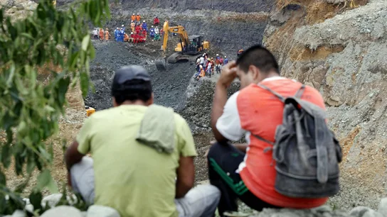 Labores de rescates a los mineros que han quedado atrapados en una mina en Nicaragua Labores de rescates a los mineros que han quedado atrapados en una mina en Nicaragua