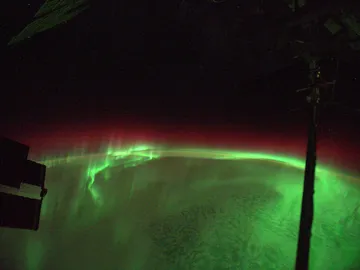Una aurora boreal vista desde el espacio Una aurora boreal vista desde el espacio
