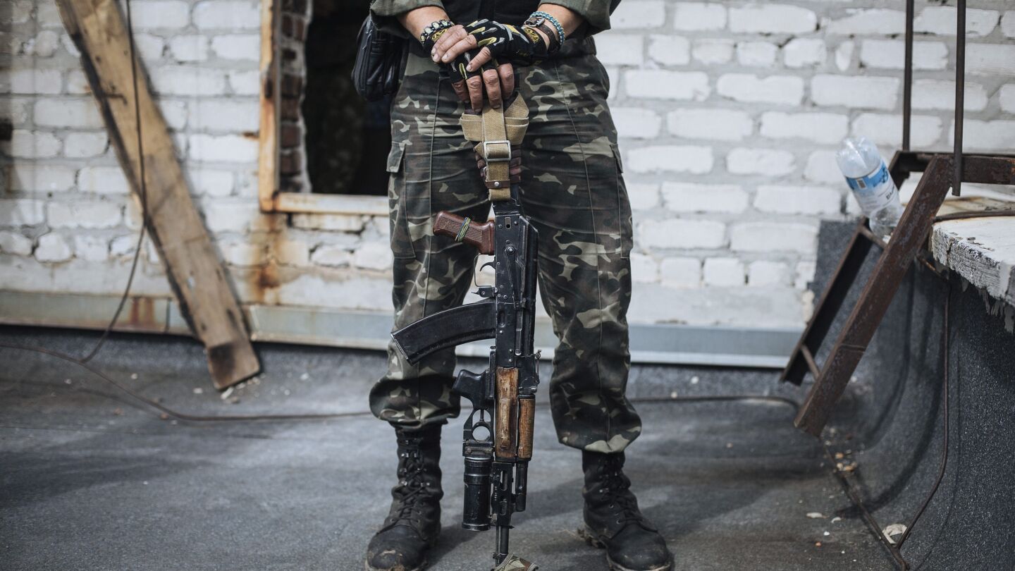 Un soldado ucraniano cerca de Donetsk (Archivo)