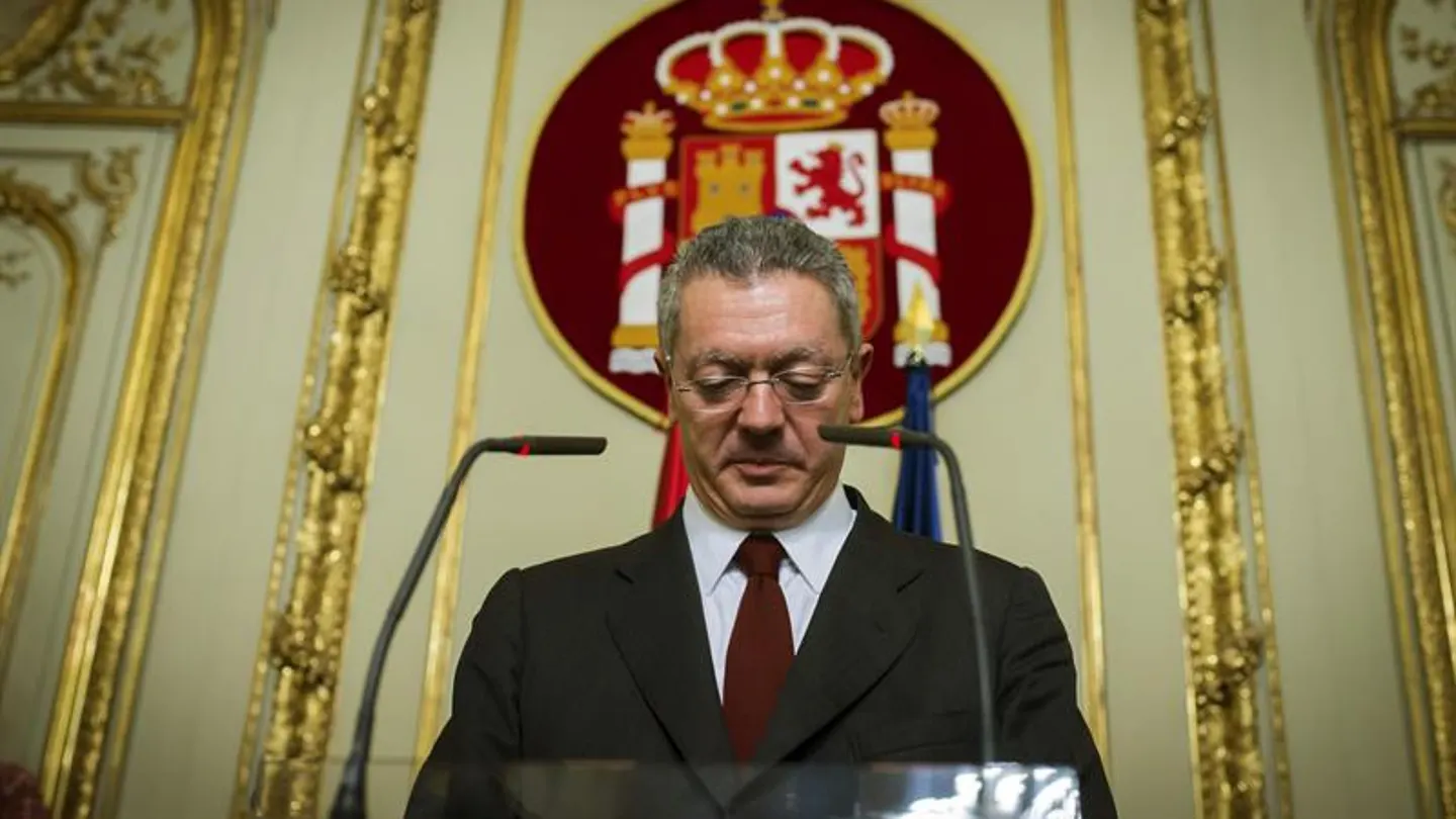 Alberto Ruiz-Gallardón anuncia su dimisión como ministro de Justicia Alberto Ruiz-Gallardón anuncia su dimisión como ministro de Justicia