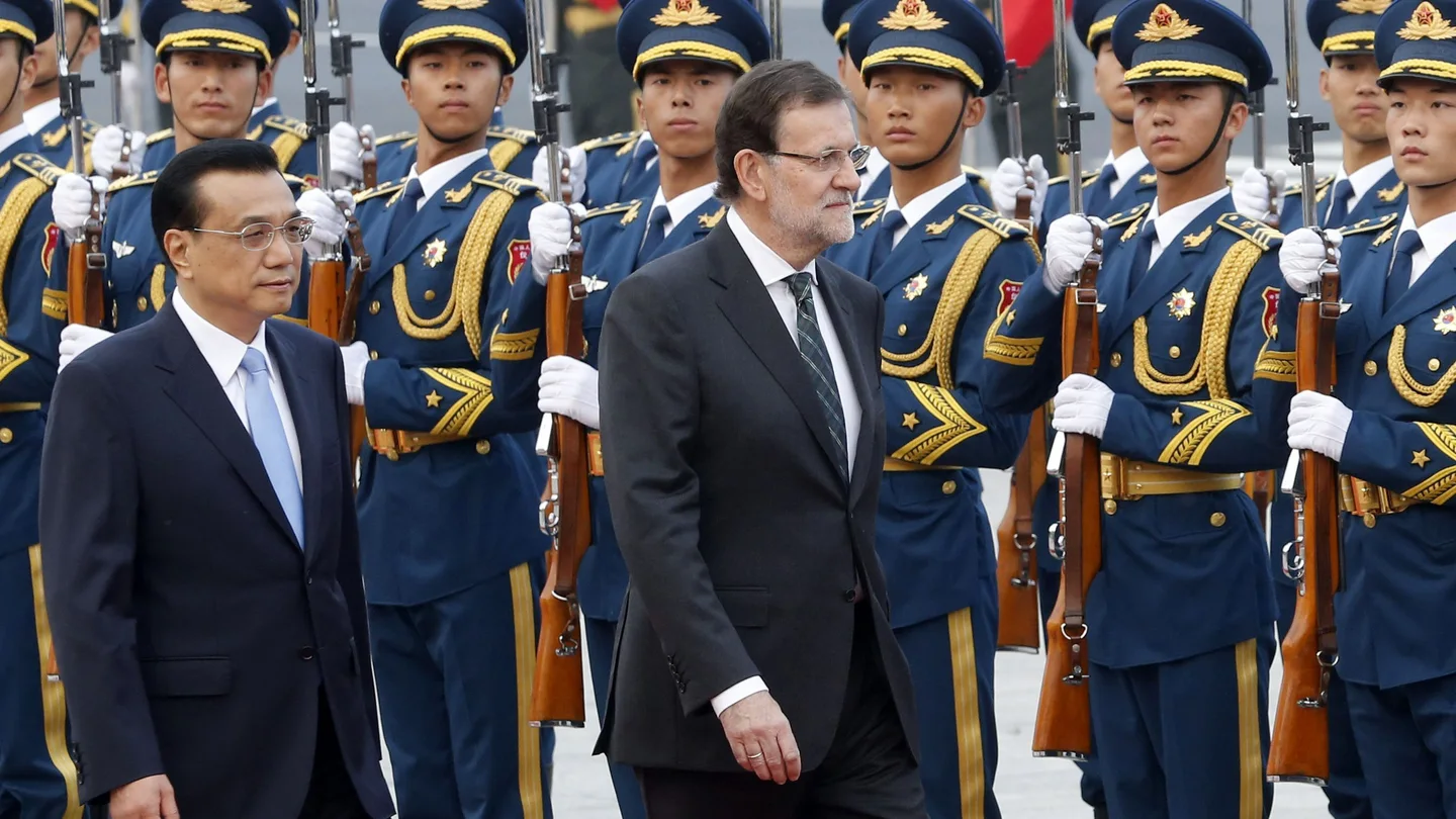 Mariano Rajoy, junto al primer ministro chino Li Keqiang Mariano Rajoy, junto al primer ministro chino Li Keqiang