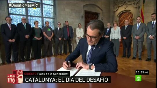 Artur Mas firma el decreto de convocatoria de la consulta