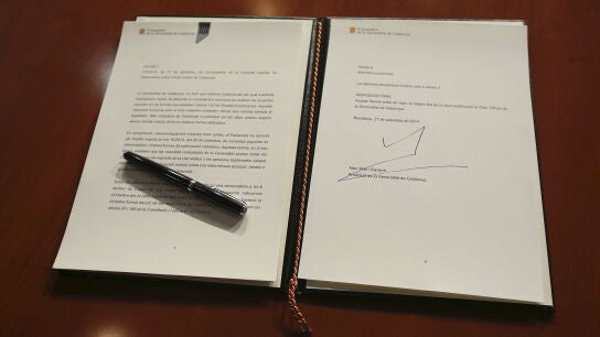 El decreto de convocatoria de la consulta del 9N que ha firmado Artur Mas