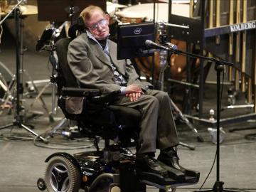 Stephen Hawking en una conferencia en el Festival Starmus, en Tenerife Stephen Hawking en una conferencia en el Festival Starmus, en Tenerife
