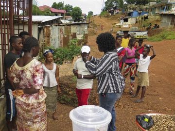Voluntaria en Sierra Leona Voluntaria en Sierra Leona