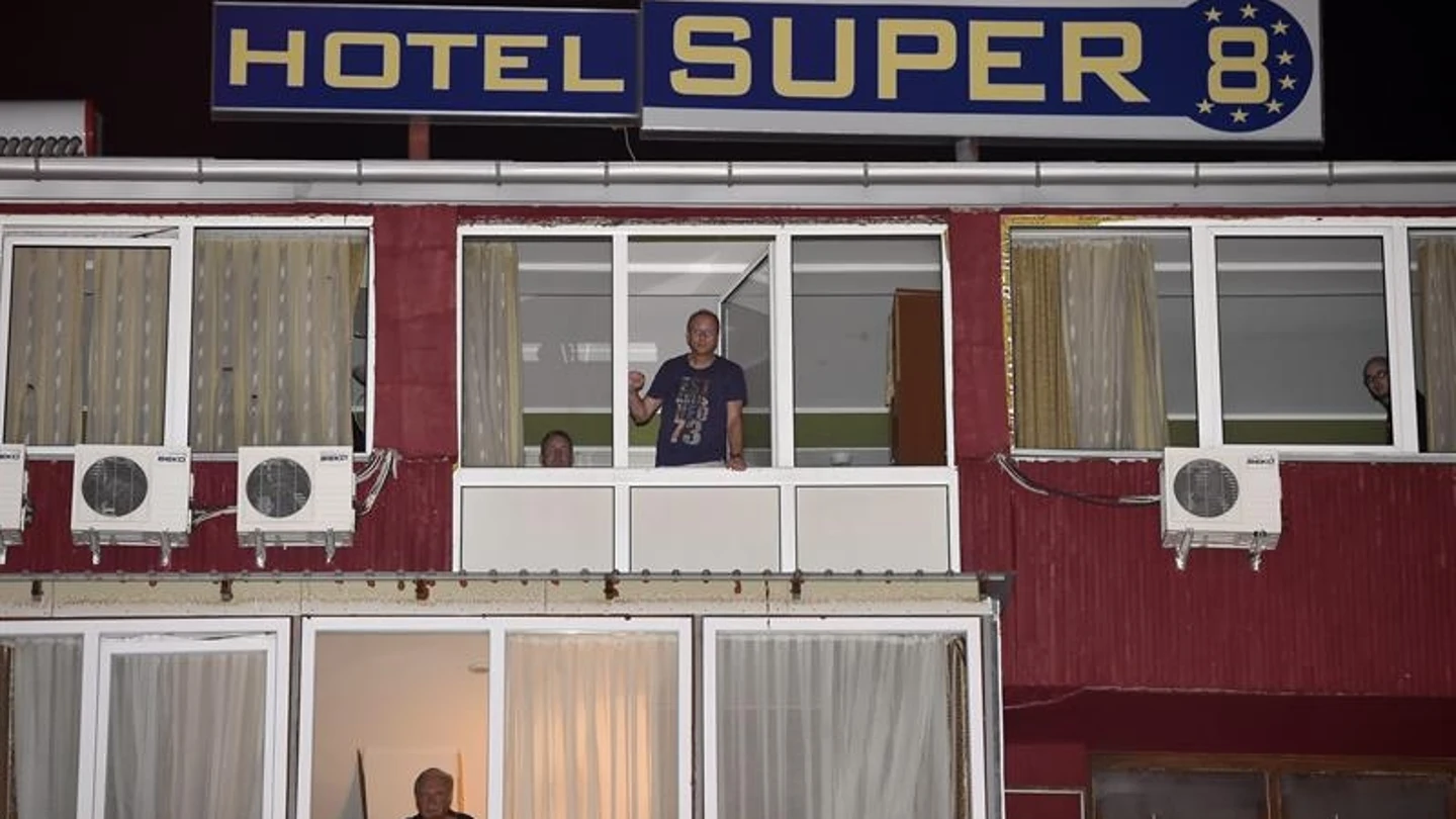 En cuarentena el hotel de Macedonia donde se alojaba el británico fallecido En cuarentena el hotel de Macedonia donde se alojaba el británico fallecido