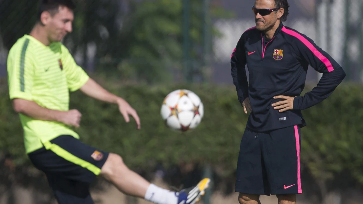 Luis Enrique y Messi en el entrenamiento del Barcelona