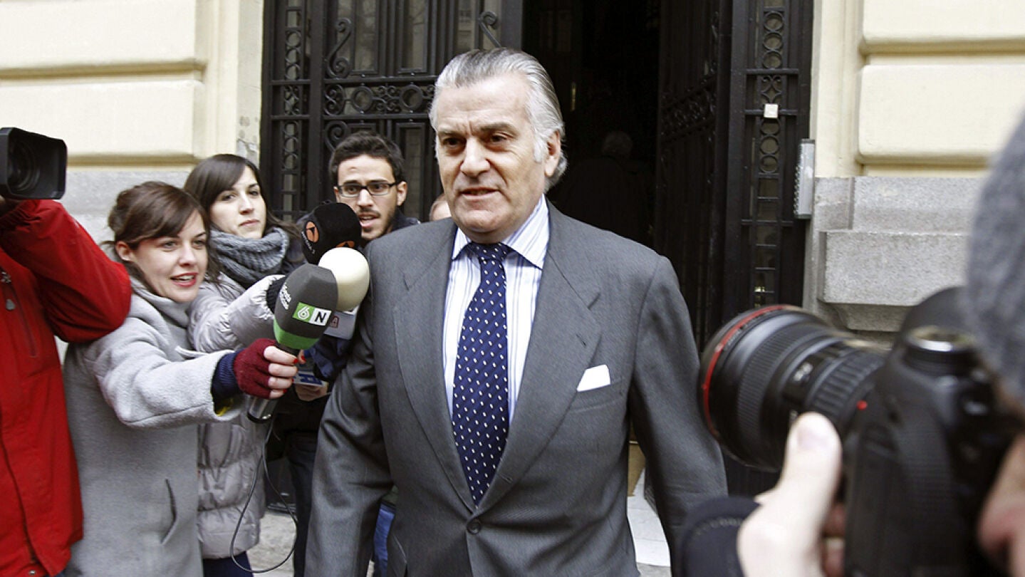 El juez Ruz ordena el bloqueo de una nueva cuenta relacionada con B&aacute;rcenas en Bermudas