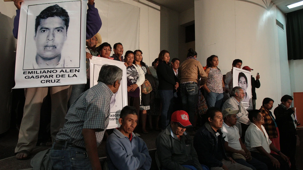 Familiares de los estudiantes desaparecidos