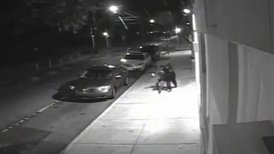 Un video muestra el secuestro de una joven en Philadelphia Un video muestra el secuestro de una joven en Philadelphia