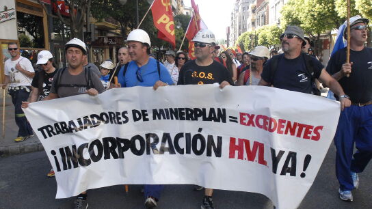Mineros de la Hullera Vasco Leonesa durante una protesta