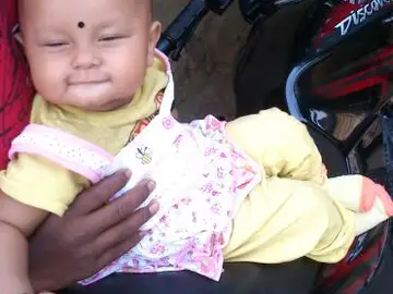 Bebé hindú Bebé hindú