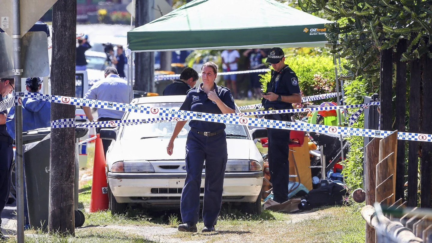 La policía acordona la vivienda en la que se han encontrado a los ocho niños muertos en Australia La policía acordona la vivienda en la que se han encontrado a los ocho niños muertos en Australia