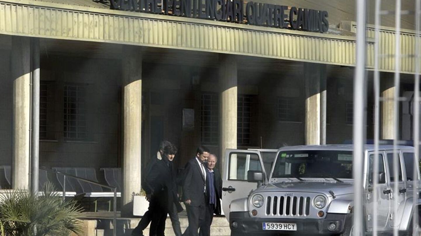 Jos&eacute; Luis N&uacute;&ntilde;ez sale de prisi&oacute;n