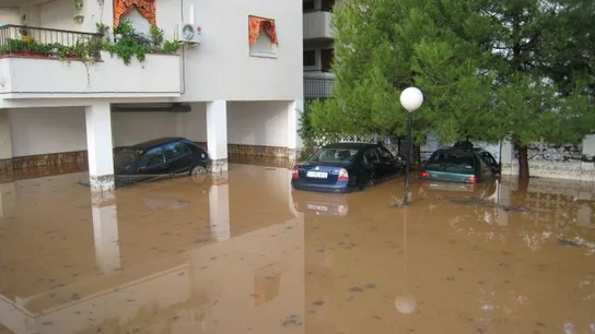 Coches inundados Coches inundados
