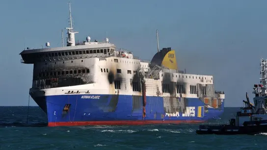 El 'Norman Atlantic' llega a Brindisi El 'Norman Atlantic' llega a Brindisi