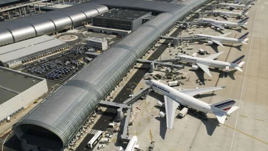 Aeropuerto de París-Charles de Gaulle Aeropuerto de París-Charles de Gaulle