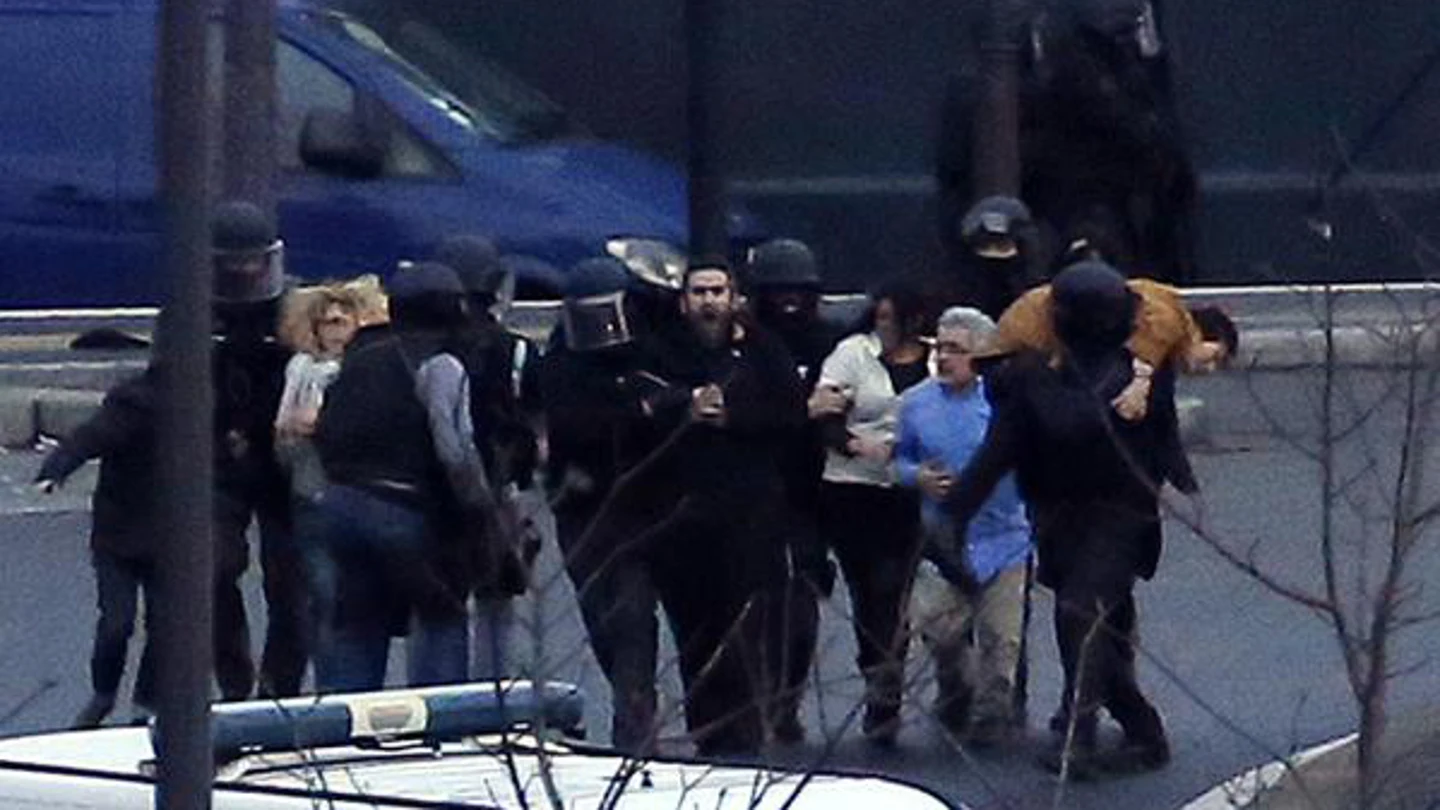 Varios rehenes del asaltante del supermercado kosher en Paría Varios rehenes del asaltante del supermercado kosher en Paría