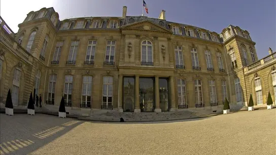 Un dron sobrevoló el Elíseo en París y se alejó cuando fue detectado Un dron sobrevoló el Elíseo en París y se alejó cuando fue detectado