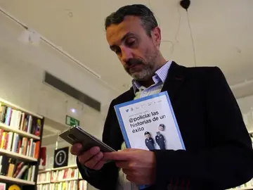 Carlos Fernández Guerra Carlos Fernández Guerra