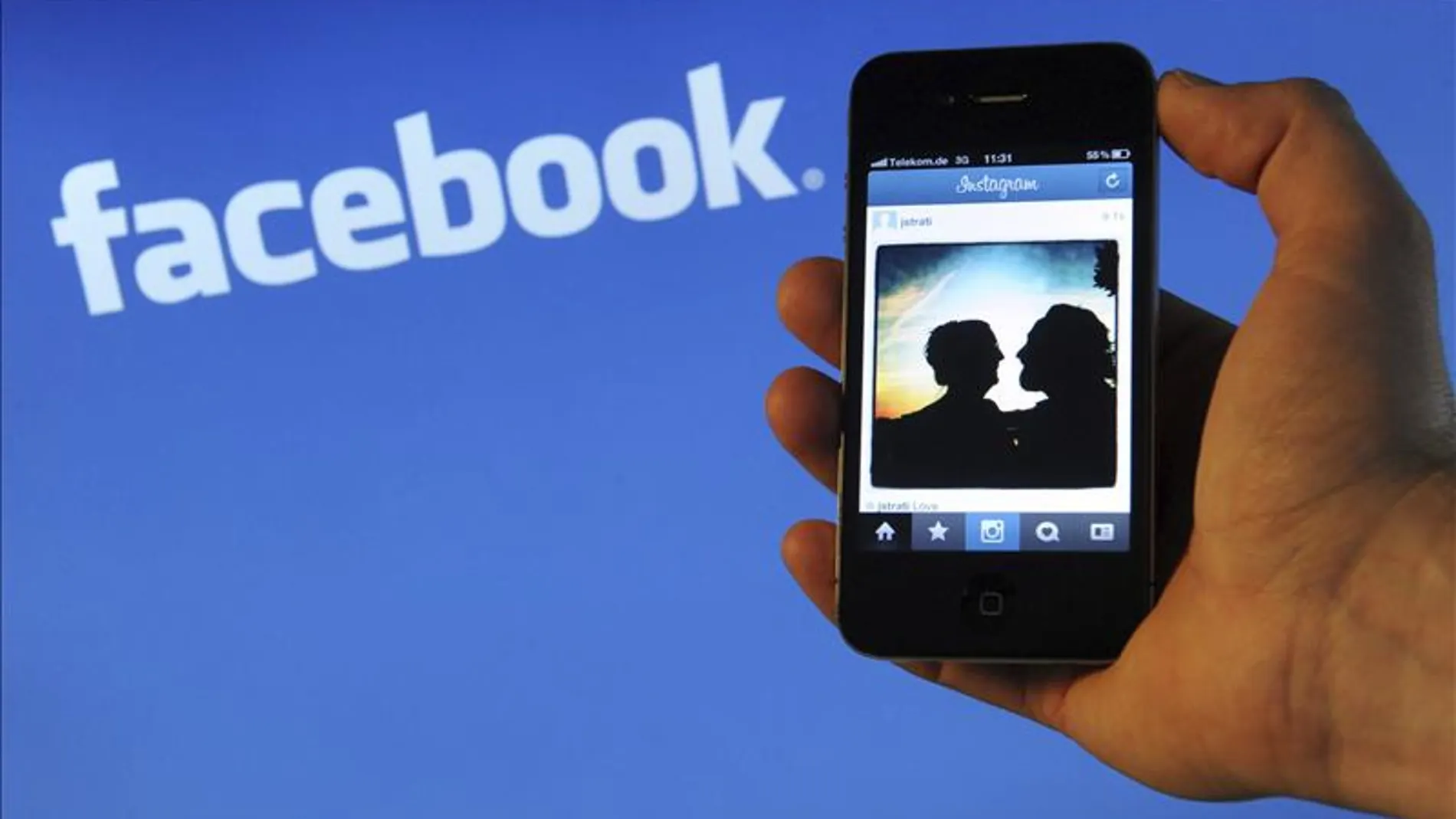 Facebook niega que la caída de la red social e Instagram se deba a un ataque