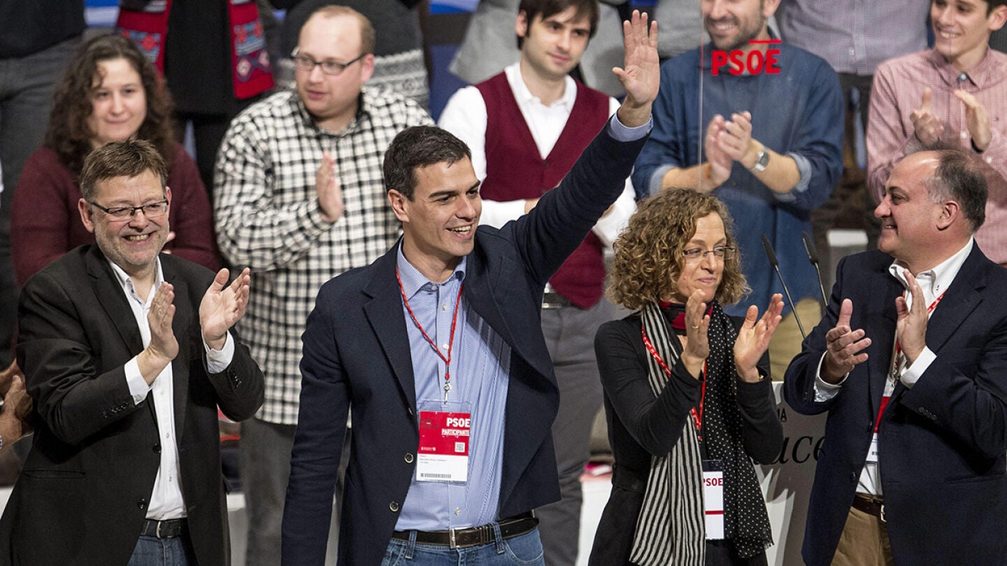 Varios barones del PSOE piden unidad en torno a S&aacute;nchez para hacer frente a Podemos