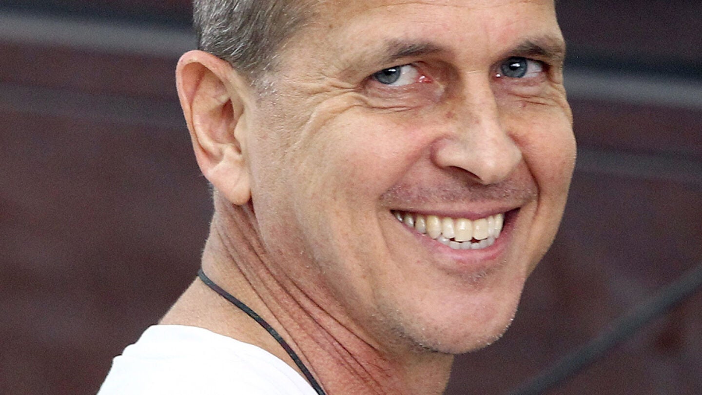 Egipto ordena la deportaci&oacute;n del periodista australiano Peter Greste