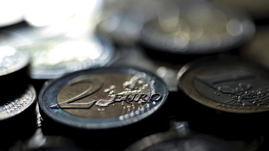 Monedas de 2 y 1 euro Monedas de 2 y 1 euro