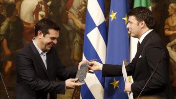 Matteo Renzi y Alexis Tsipras se reúnen en Italia