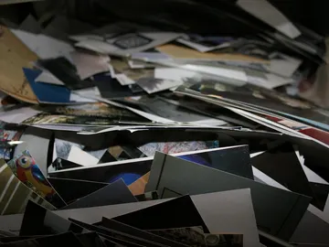 Papel con fotografías en ellos Papel con fotografías en ellos