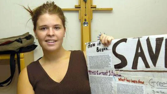 La estadounidense Kayla Mueller en una imagen de una red social. La estadounidense Kayla Mueller en una imagen de una red social.