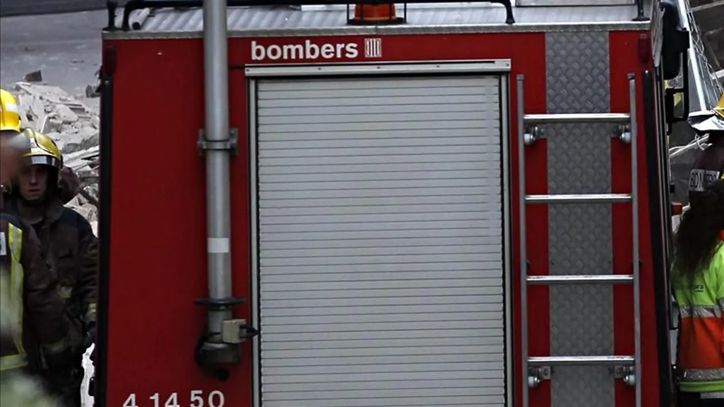 Bomberos de la Generalitat, en una imagen de archivo. Bomberos de la Generalitat, en una imagen de archivo.
