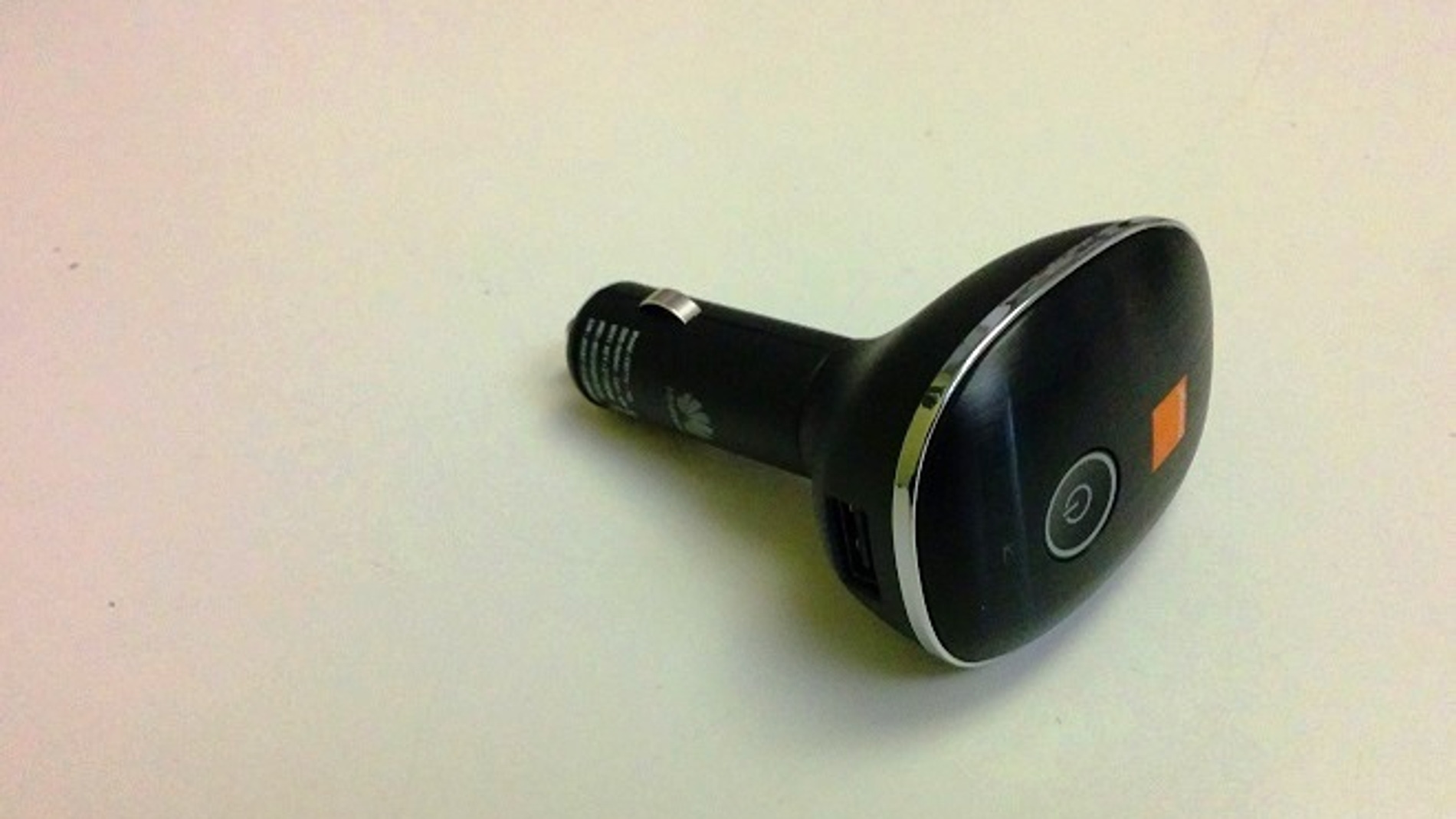 Dispositivo para conectar wifi al coche