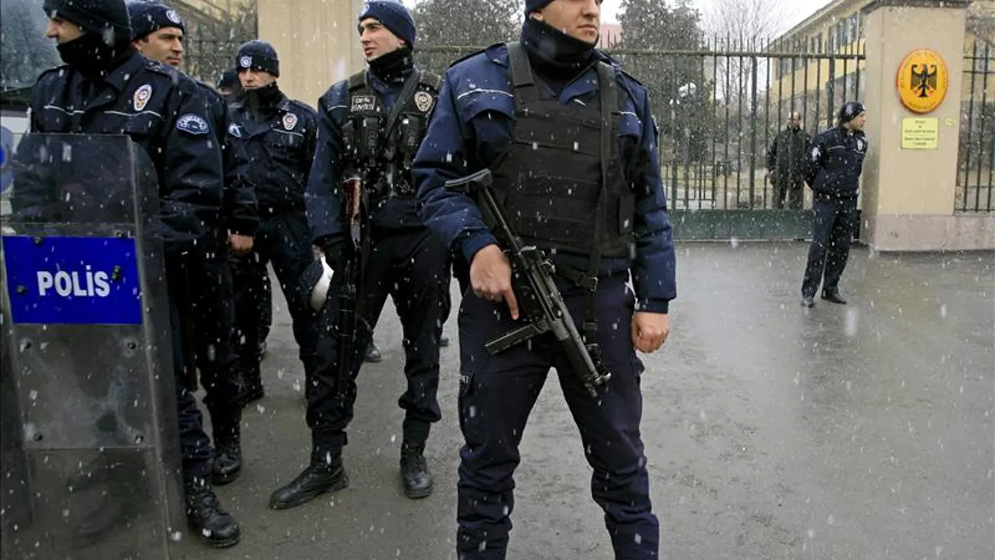 Agentes de Policía turcos Agentes de Policía turcos