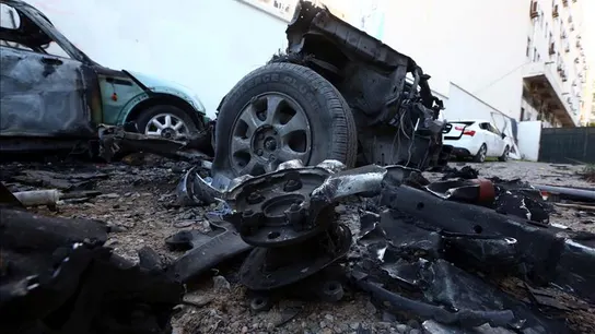 Al menos 48 muertos en tres atentados simultáneos en el este de Libia Al menos 48 muertos en tres atentados simultáneos en el este de Libia