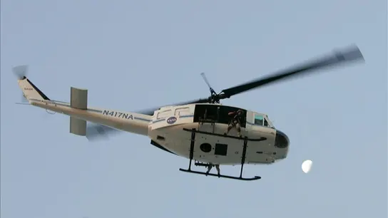 Un helicóptero armado sobrevuela el cielo de Florida Un helicóptero armado sobrevuela el cielo de Florida