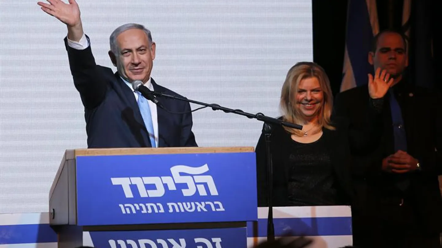 Benjamín Netanyahu se dirige a los medios Benjamín Netanyahu se dirige a los medios