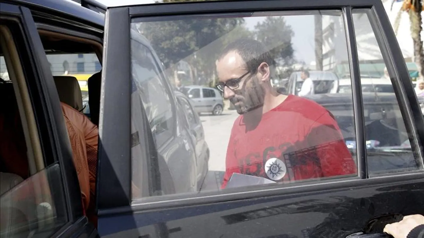 El Gobierno espera repatriar hoy los cuerpos de españoles muertos en Túnez El Gobierno espera repatriar hoy los cuerpos de españoles muertos en Túnez