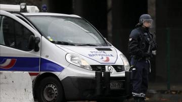 Un coche de la policía francesa en un suceso.