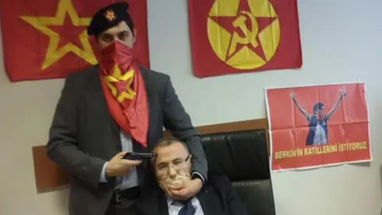 Fotografía publicada en Twitter por el partido ilegalizado DHKP-C Fotografía publicada en Twitter por el partido ilegalizado DHKP-C