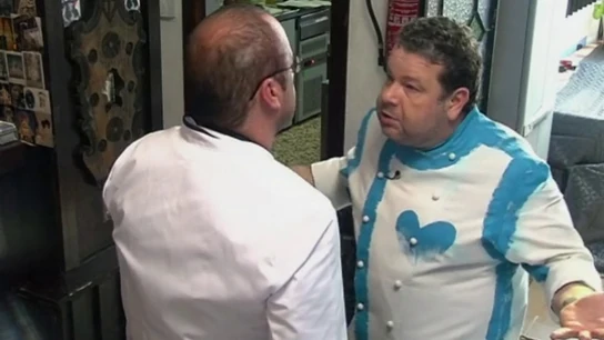 Alberto Chicote echando la bronca Alberto Chicote echando la bronca