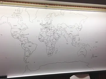 Mapa dibujado de memoria por un niño autista de 11 años en el día internacional del autismo Mapa dibujado de memoria por un niño autista de 11 años en el día internacional del autismo