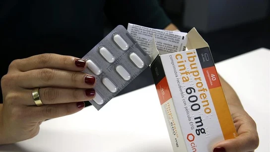 Caja de ibuprofeno Caja de ibuprofeno
