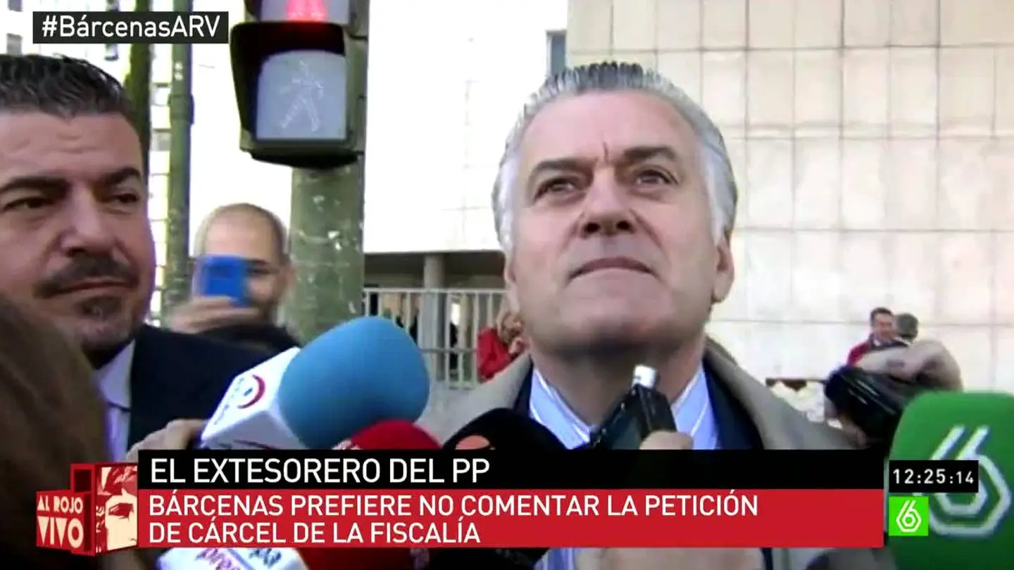 Bárcenas sale del juzgado Bárcenas sale del juzgado