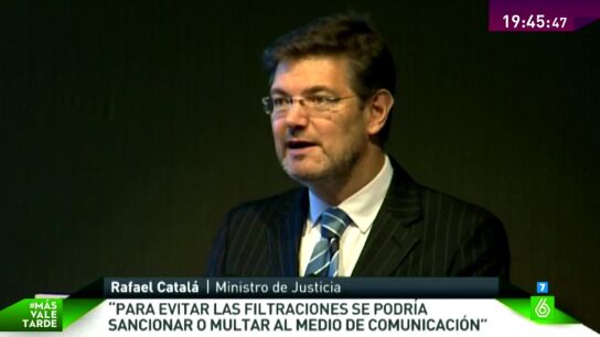 Rafael Catal&aacute; durante un discurso